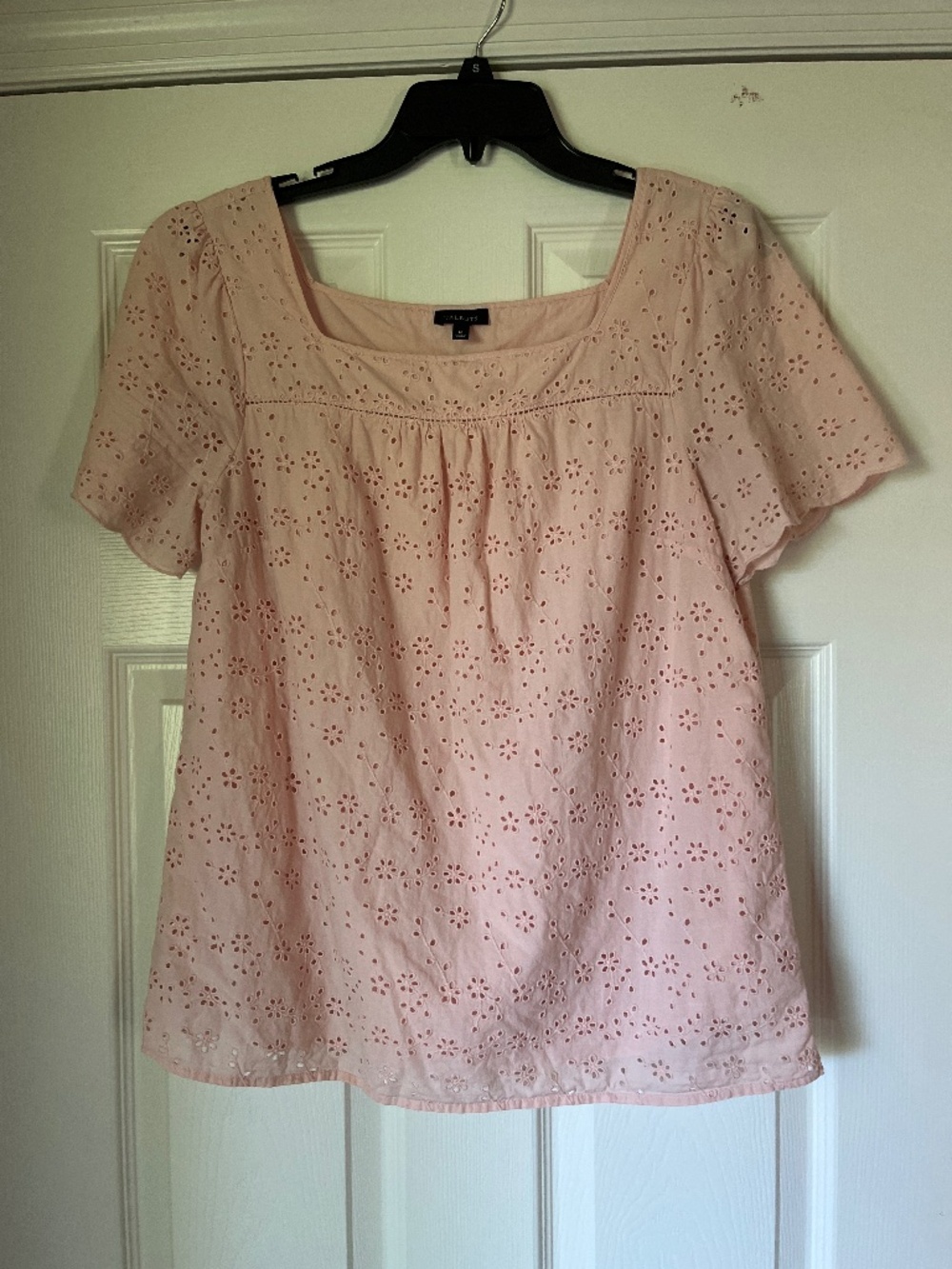 Talbots 100% cotton eyelet blouse size M
